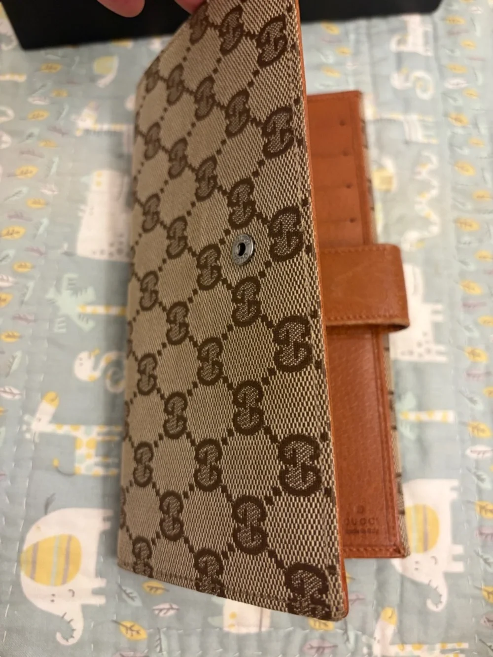 Gucci Wallet (PRICE FIRM)